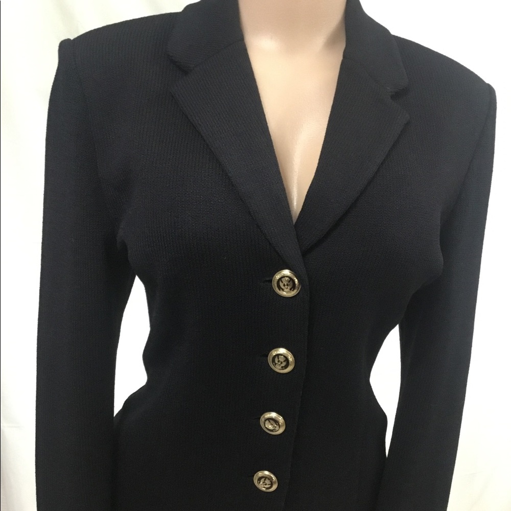 ST JOHN BASICS TOP